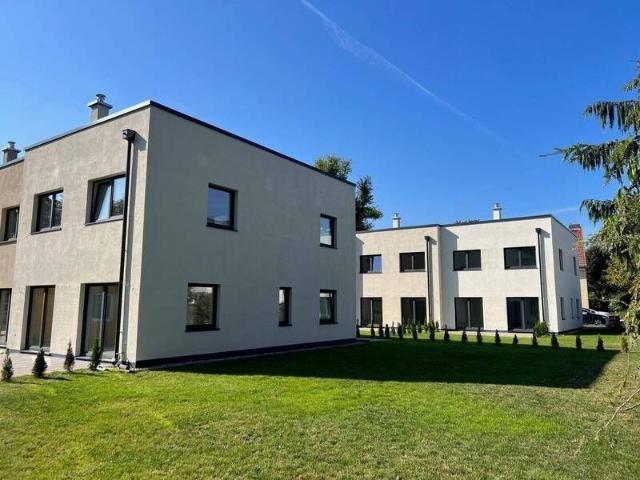 Schöne Doppelhaushälfte in ruhiger Lage