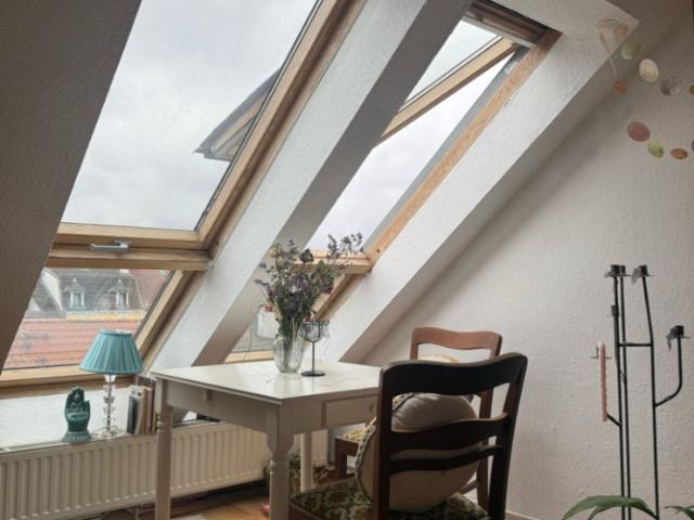 Schöne Dachgeschosswohnung im Steintor