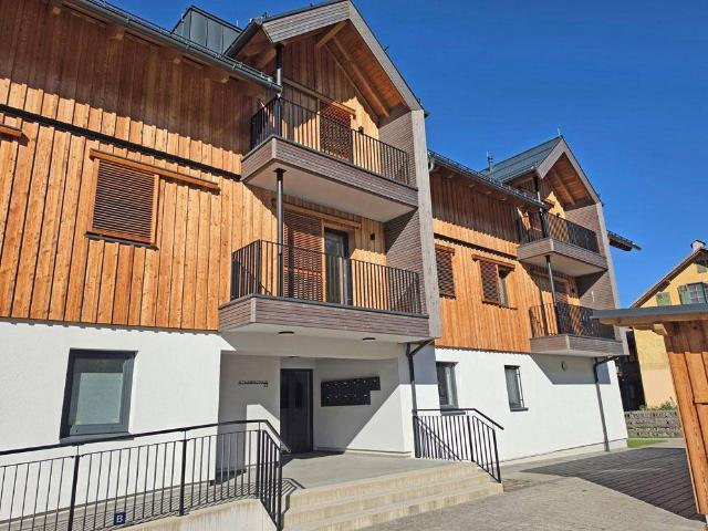 Schöne Dachgeschoßwohnung in zentraler Lage
