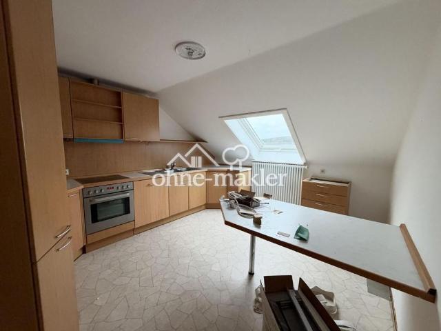 Schöne Dachgeschosswohnung in hervorragender Lage