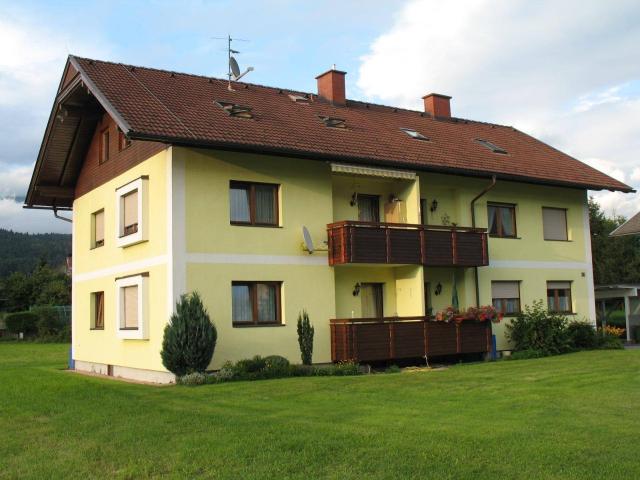 Schöne DG Wohnung