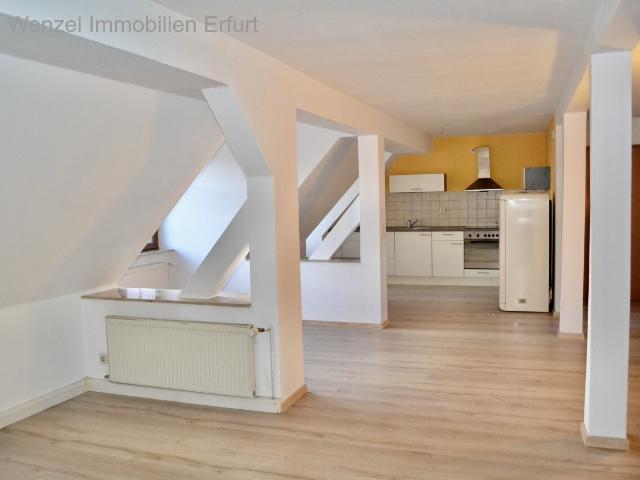 Schöne Drei Zimmer Maisonette EBK & Stellplatz inklusive!