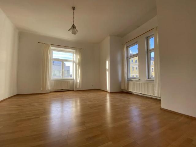 Schöne Eckwohnung Nahe U1 Keplerplatz
