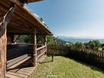 Schöne Eigentumswohnung mit Balkon in traumhafter Berglage auf der Koralpe