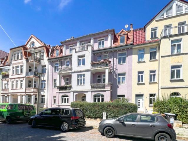 Schöne Erdgeschosswohnung mit Balkon in Erfurt Daberstedt