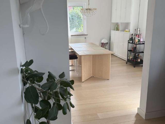 Schöne Erdgeschosswohnung mit großem Garten in ruhiger Lage von Stuttgart Degerloch