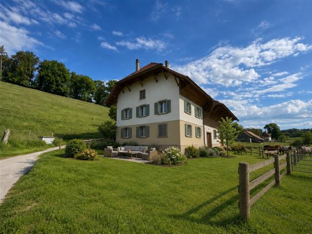 Schöne Farm mit hohem Potenzial