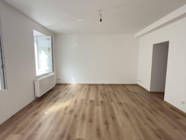 Schöne kleine Mietwohnung mit Terrasse in Maria Taferl! Miete alles Inklusive!