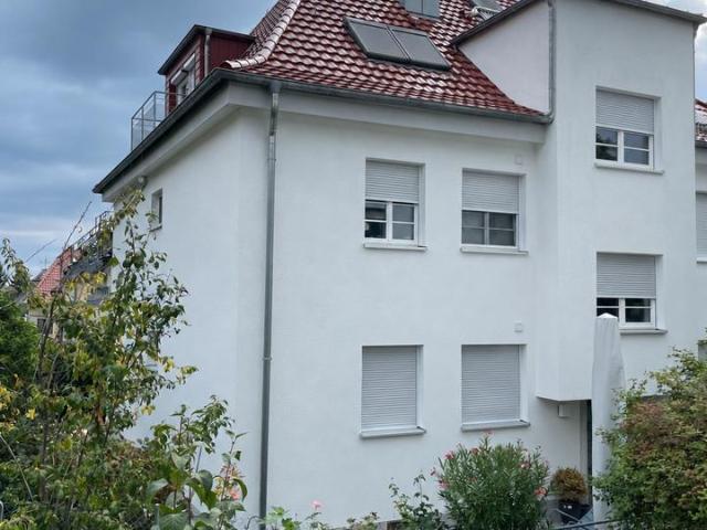Schöne kleine 3 Zimmer Wohnung am Park