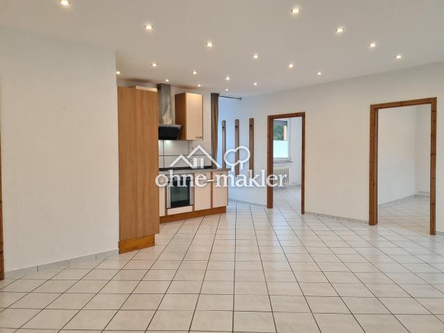 Schöne helle 3 Zimmerwohnung mit Terrasse 26qm groß