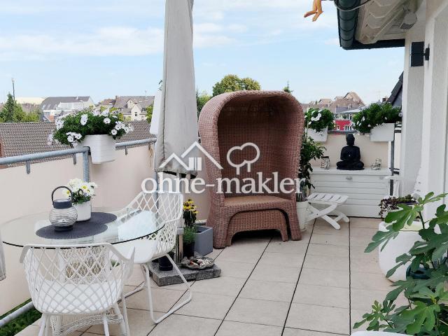 Schöne, helle 3 Zimmer Maisonette Wohnung über den Dächern von Moers