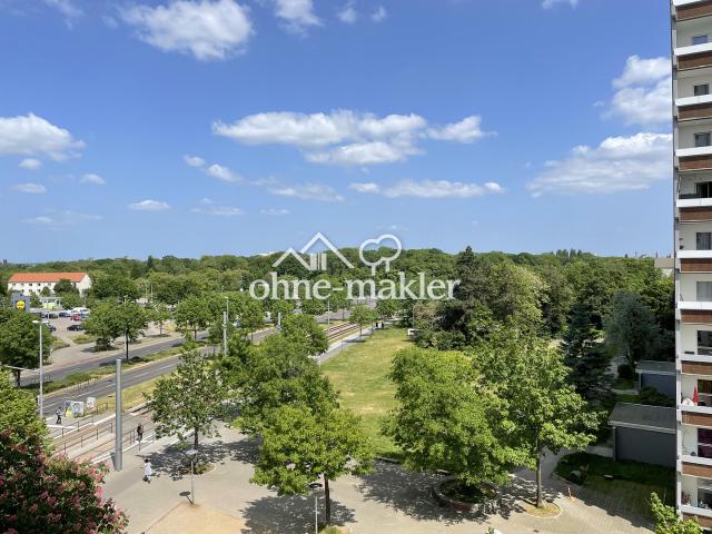 Schöne, helle 1,5 Zimmer Whg. 33,7 m² incl. Tiefgaragenplatz, Leipzig Grünau