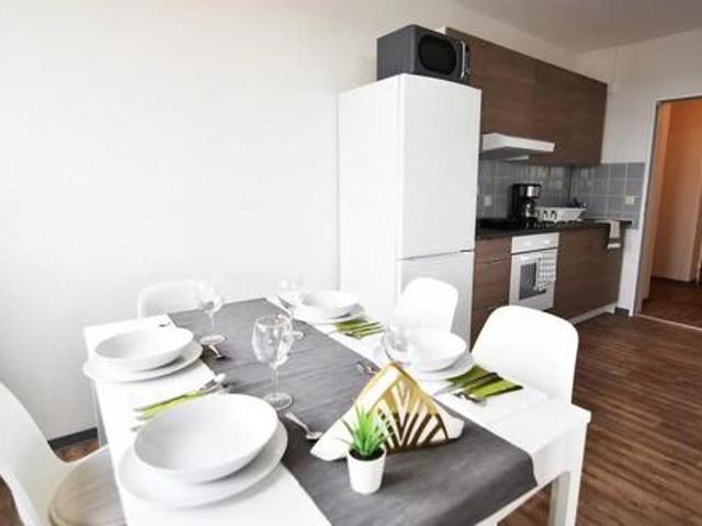 Schöne, helle 2,5 Zi Whg, Balkon, Duisburg Hochheide 18.OG