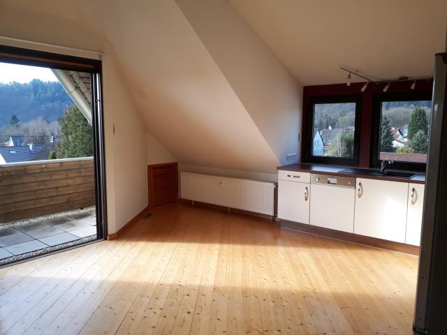 Schöne helle 2 1/2 Zimmer Wohnung in Mettlach