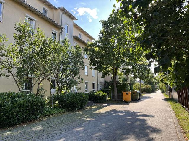 Schöne, helle 2 Zimmer Wohnung mit Balkon in Augsburg am Sheridan Park