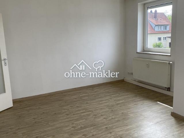 Schöne, helle, gemütliche 3 Zimmer Wohnung, mit Balkon