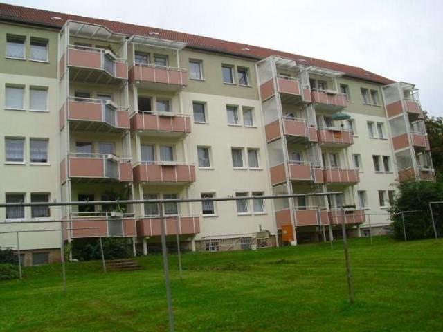 schöne helle möblierte Wohnung mit Balkon