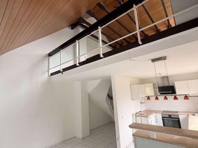 Schöne helle Maisonette Wohnung am Kaiserberg