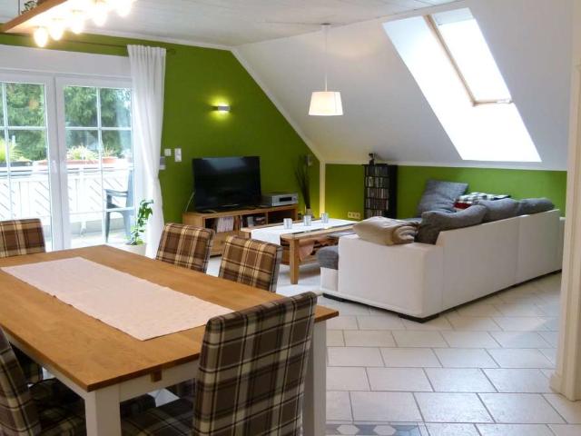 Schöne helle Maisonettewohnung mit tollem Ausblick