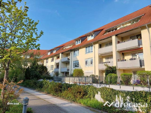 Schöne indivduelle 2 Zi DG Whg, Wanne + gr. Balkon