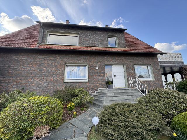 Schöne Obergeschoss Wohnung in ruhiger Nebenstraße von Bad Oeynhausen/ Dehme