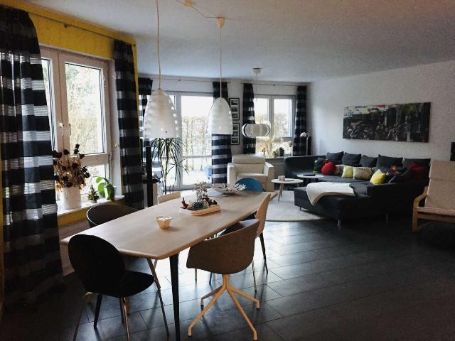 Schöne, lichtdurchflutete 3 Zimmer Wohnung in Flensburg