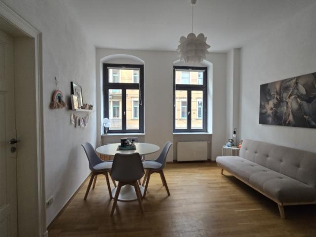 Schöne, möblierte 2 Raum Wohnung am Alaunpark Neustadt für 3 Monate