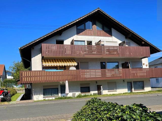 Schöne möblierte 2 ZKB Balkon Single Wohnung in Pottum am Wiesensee