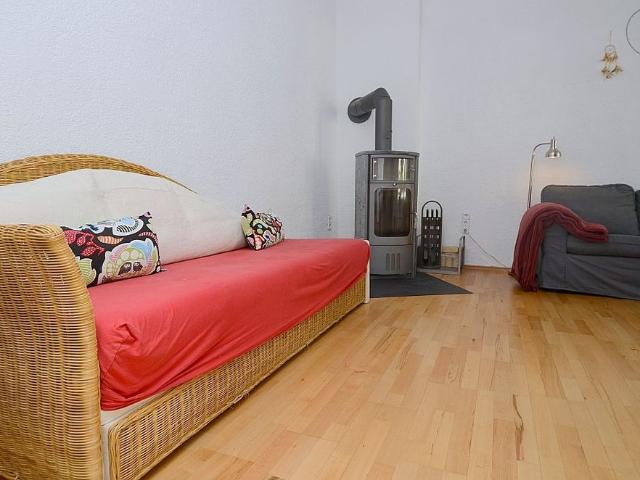 Schöne möblierte 3 Zimmer Wohnung mit Balkon und Internet in Wiesbaden West