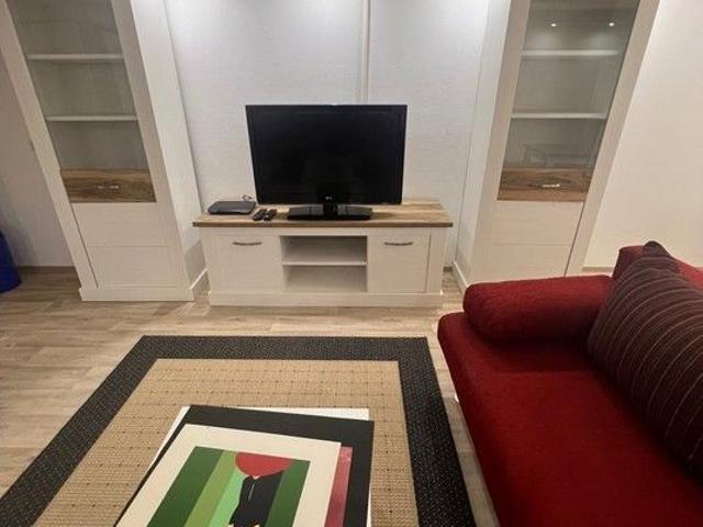 Schöne, modern möblierte Wohnung