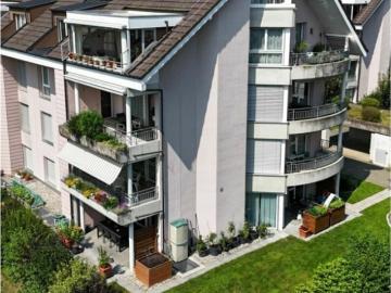 Schöne Maisonette Wohnung 189m² in Strengelbach