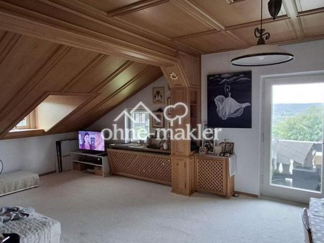 Schöne Mansardenwohnung mit herrlichem See und Alpenblick in Starnberg