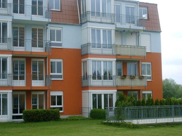 Schöne sonnige 2 Raum Wohnung mit Balkon