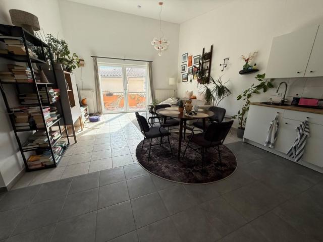 Schöne, sonnige 2 Zimmer Dachgeschosswohnung