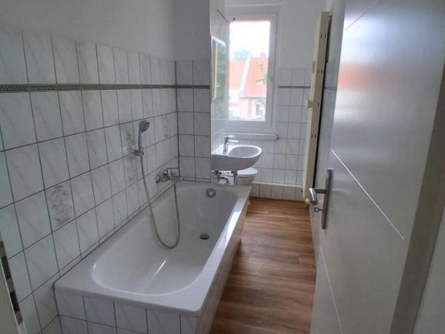 Schöne sonnige gemütliche 3 R Wohnung ca.57,60in in Burg zu vermieten