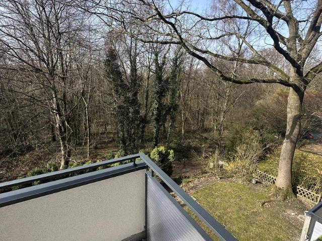 Schöne Sanierte 3 Zimmer Wohnung am Waldrand von Dellwig