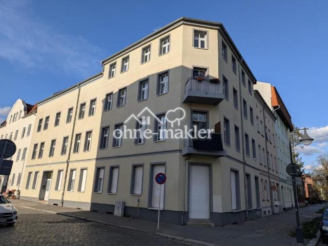 Schöne, sanierte 2 Zimmerwohnung im Erdgeschoss
