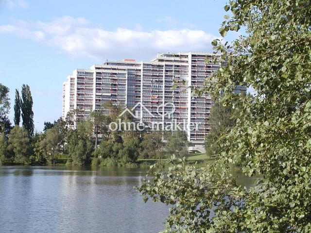 Schöne Penthouse ETW 16. Stock  Schwimmbad & Sauna