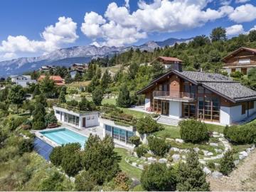 Wunderschöne Räume für diese Villa zur Miete in Sergnou, Lens