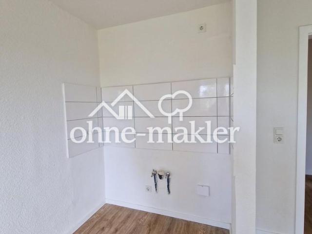 Schöne renovierte 1 Zimmer Wohnung in zentraler Lage, Uninah