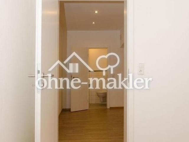 Schöne renovierte 2 Zi Altbauwohnung, größe Küche EBK in Bogen Zentrum