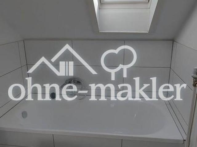 Schöne renovierte 2 Zimmerwohnung