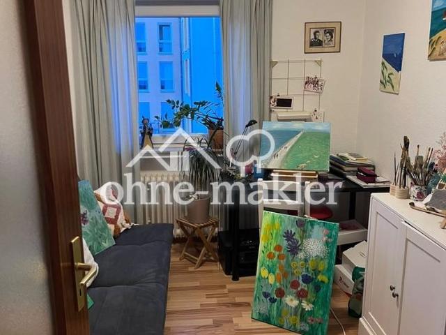 Schöne, renovierte 3 Zimmerwohnung in ruhigem Haus, nähe Stadtmitte