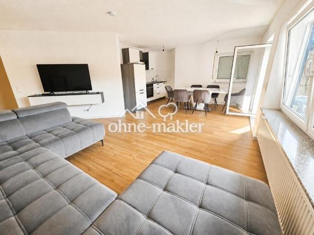 Schöne, renovierte, teilmöblierte 2 Zimmer Wohnung in zentraler, ruhiger Lage