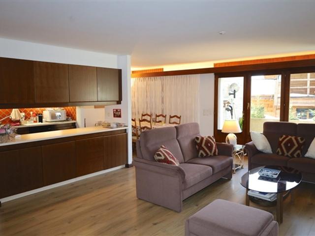 Charmantes Apartment. 4.5 Zimmer in der Nähe des Golfplatzes Ballesteros zu verkaufen