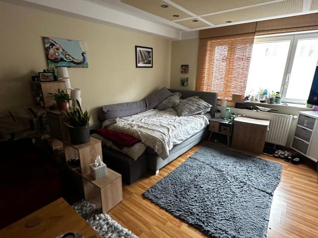 Schöne Wohnung – 3 monatiger Aufenthalt –December 2026 February 2027, Stuttgart Amsterdam Apartments for Rent