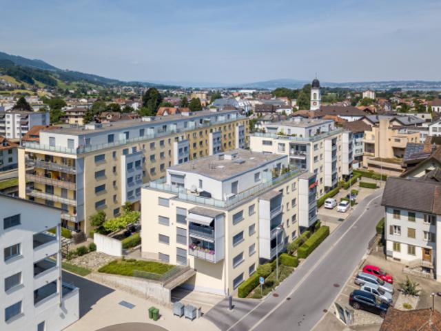 Schöne Wohnung an zentraler Lage in 8854 Siebnen