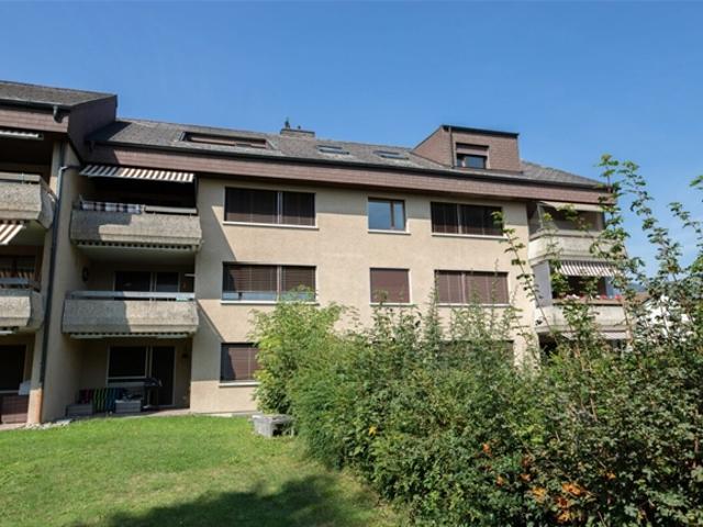 SCHÖNE Wohnung an guter Lage