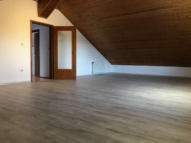 Schöne Wohnung für 1 Person in ruhigem Mehrfamilienhaus