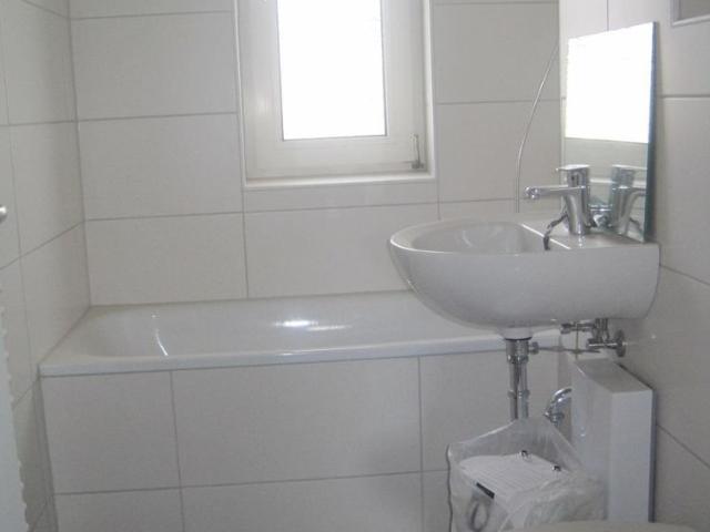 Schöne Wohnung: günstig geschnittene 3 Zimmer Wohnung